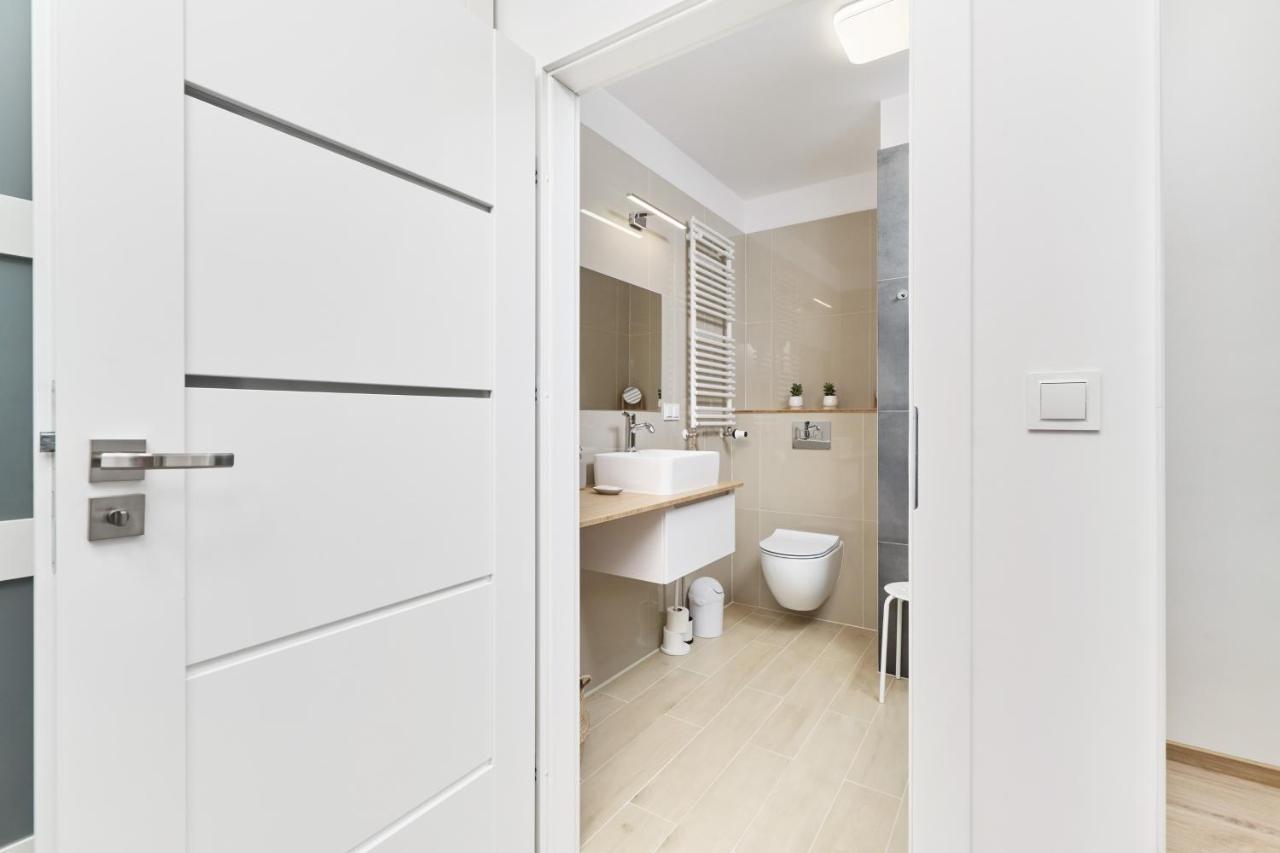 Studio Ksiecia Witolda 32 By Noclegi Renters Wrocław Extérieur photo