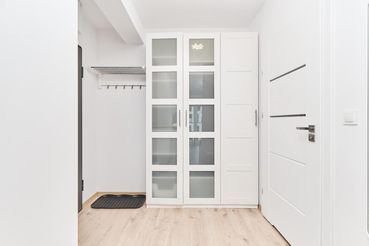 Studio Ksiecia Witolda 32 By Noclegi Renters Wrocław Extérieur photo